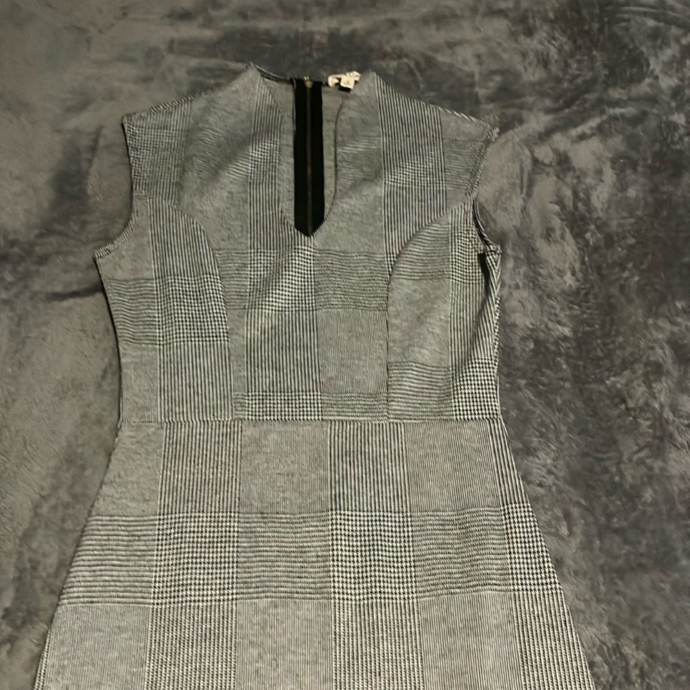 Houndstooth sleeveless office dress